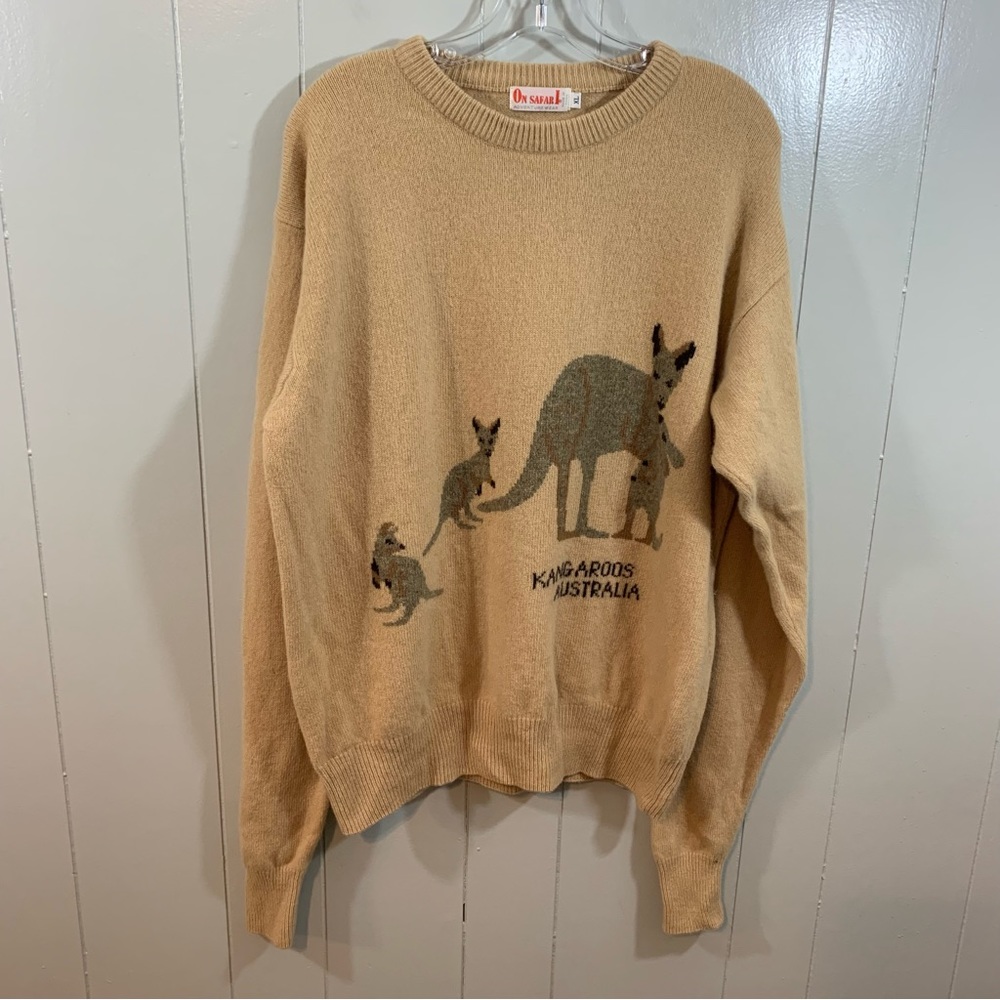 On Safari Tan 100% Lambswool KANGAROOS AUSTRALIA Vintage 1980s Unisex Sweater XL